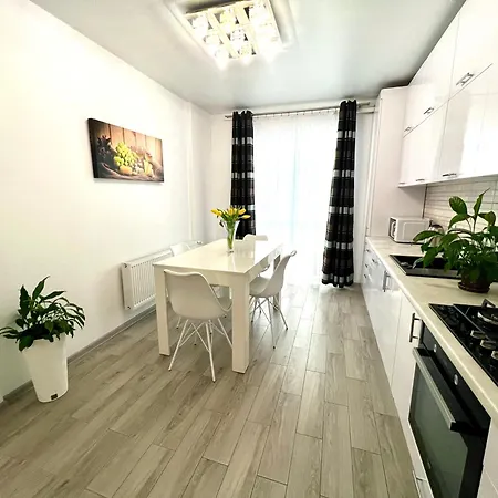 Osapart Pretty At The Complex Great Britain *