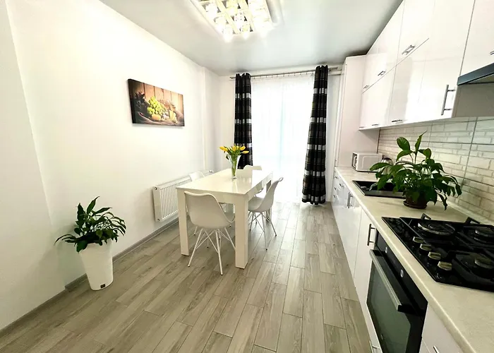 Osapart Pretty At The Complex Great Britain *