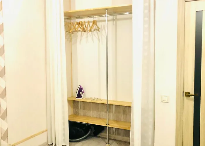 Osapart Pretty At The Complex Great Britain