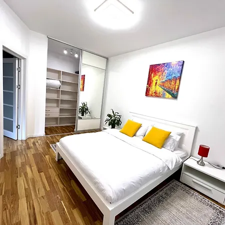 Apartment Osapart Pretty At The Complex Great Britain Lemberg