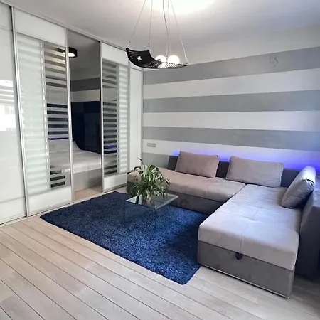 Osapart Pretty At The Complex Great Britain Apartment