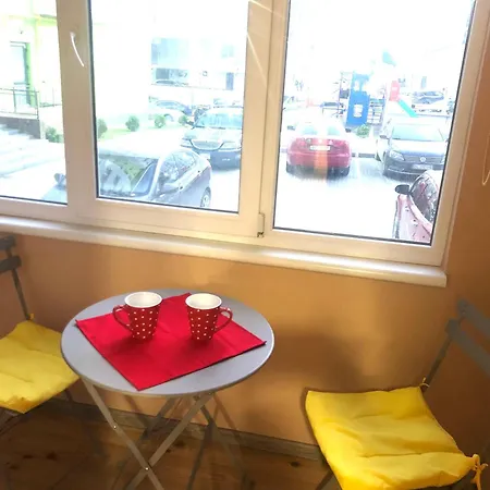 Osapart Pretty At The Complex Great Britain