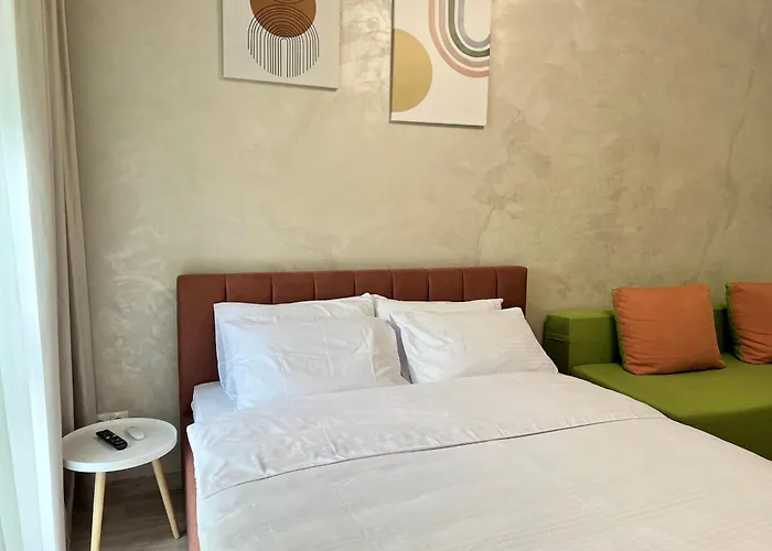 Osapart Pretty At The Complex Great Britain Lviv