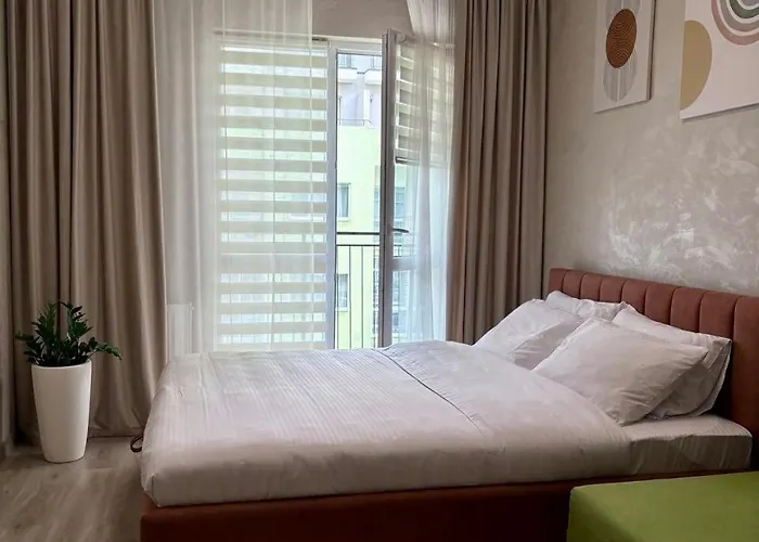 Osapart Pretty At The Complex Great Britain