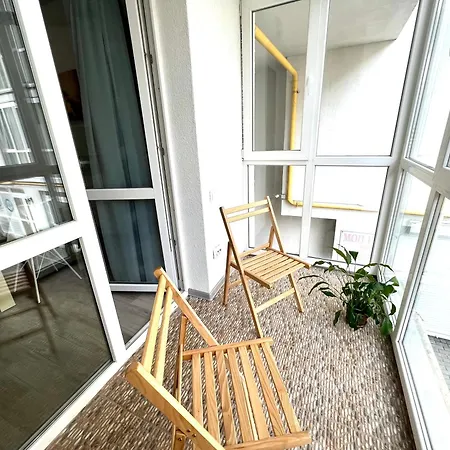 Osapart Pretty At The Complex Great Britain