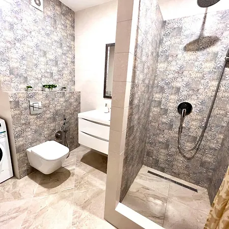 Osapart Pretty At The Complex Great Britain Lviv