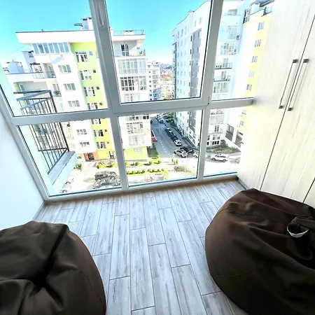 Osapart Pretty At The Complex Great Britain